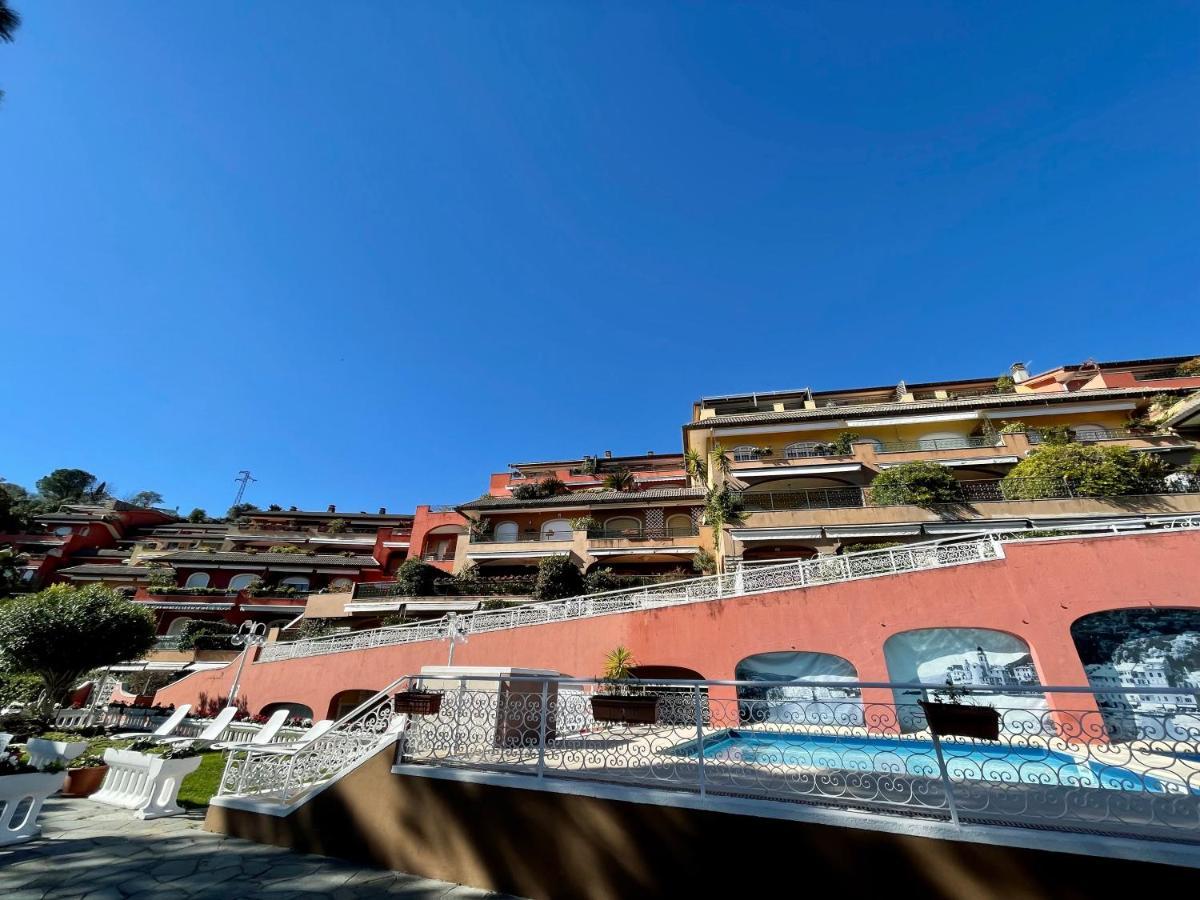 Portofino Est Residence Rapallo Buitenkant foto